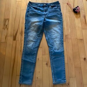 American Eagle Jeans size 8